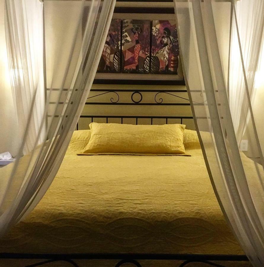 Doña Carlota Hotel